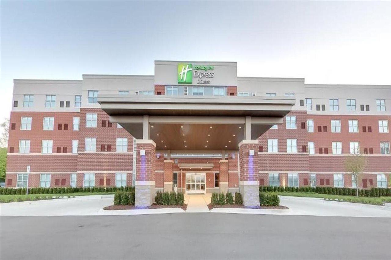 Holiday Inn Express & Suites Plymouth - Ann Arbor Area, An Ihg Hotel Zewnętrze zdjęcie